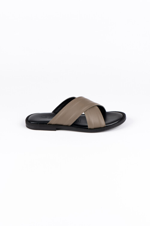 zeus-sandals-medeinitaly-puglia-fashion-055