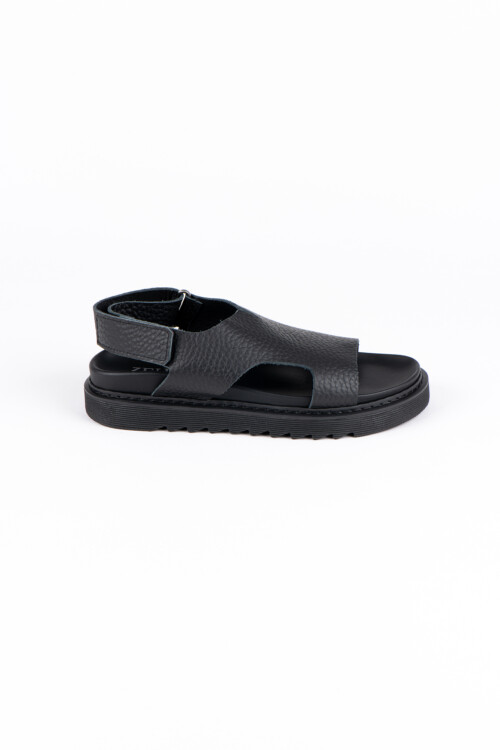 zeus-sandals-medeinitaly-puglia-fashion-103